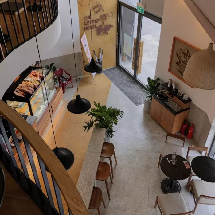 trang-tri-quan-cafe-1