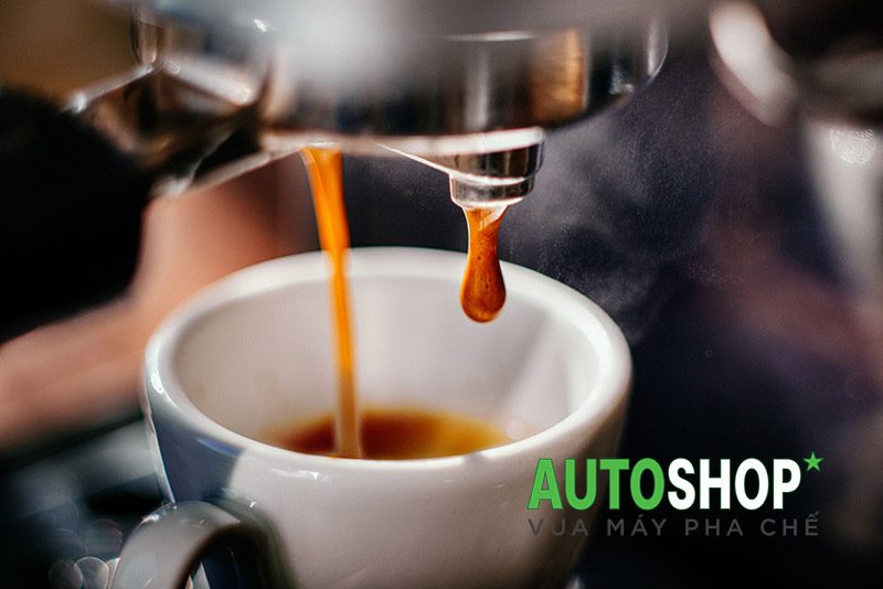Vì sao nên thêm quế vào cafe?