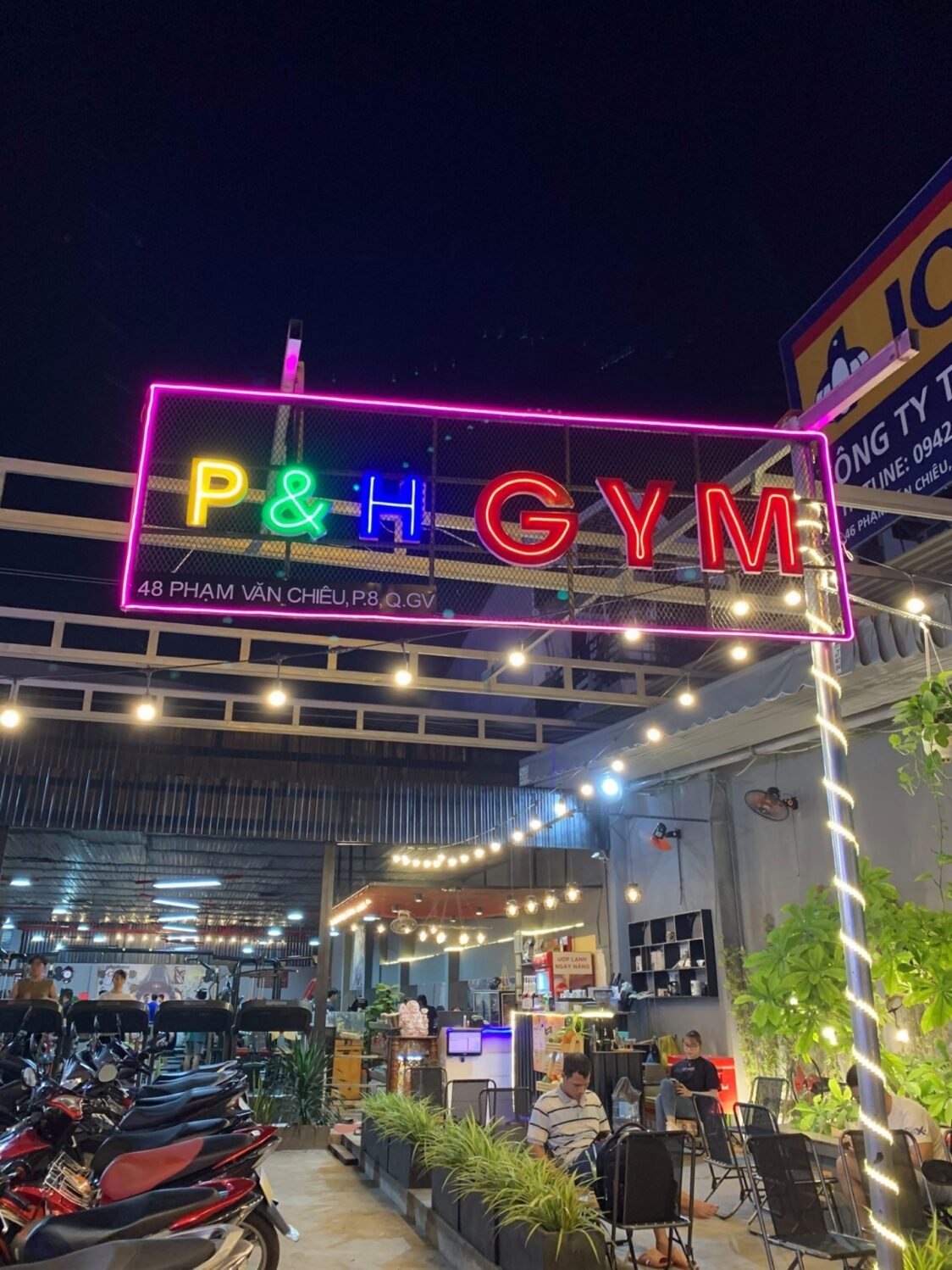 Cung cấp máy pha cà phê cho P&H GYM – Quận Gò Vấp, TPHCM