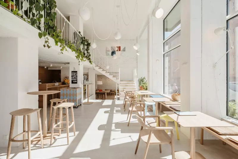 Các yếu tố trang trí quán cafe bạn nên biết
