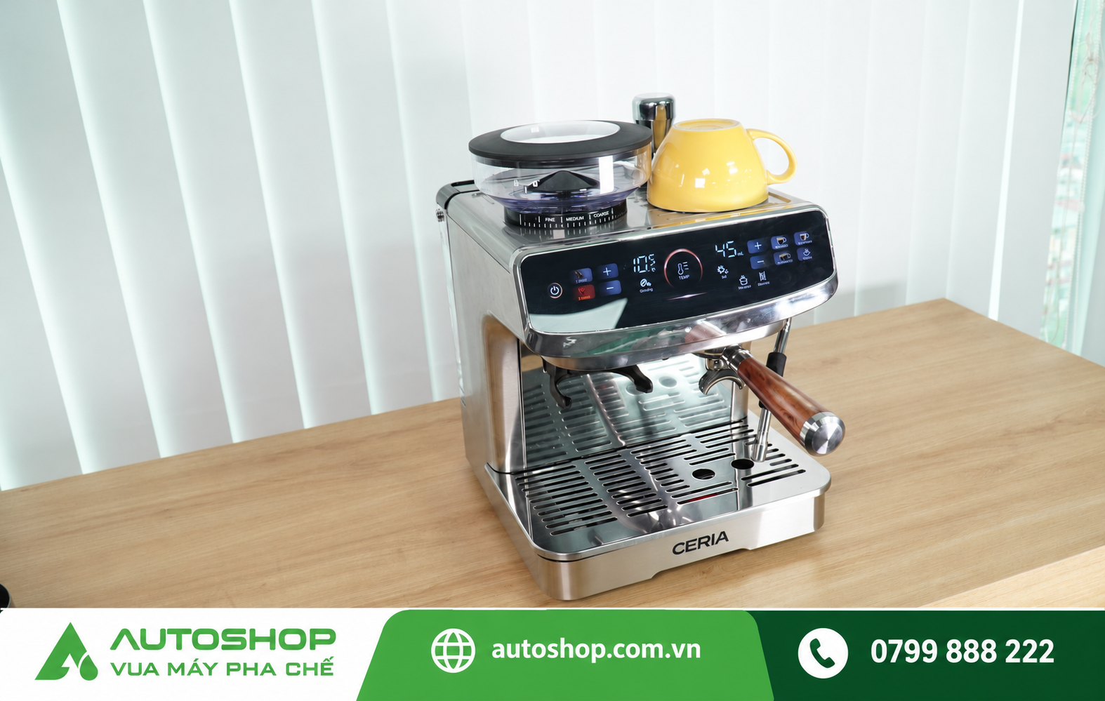 Máy pha Ceria trong ảnh sản phẩm Autoshop. Giá máy và các dụng cụ đi kèm cần được ghi riêng trong báo giá.