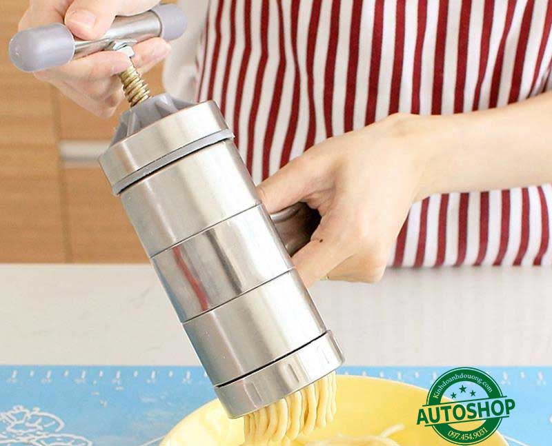 Piston tạo sợi trân châu