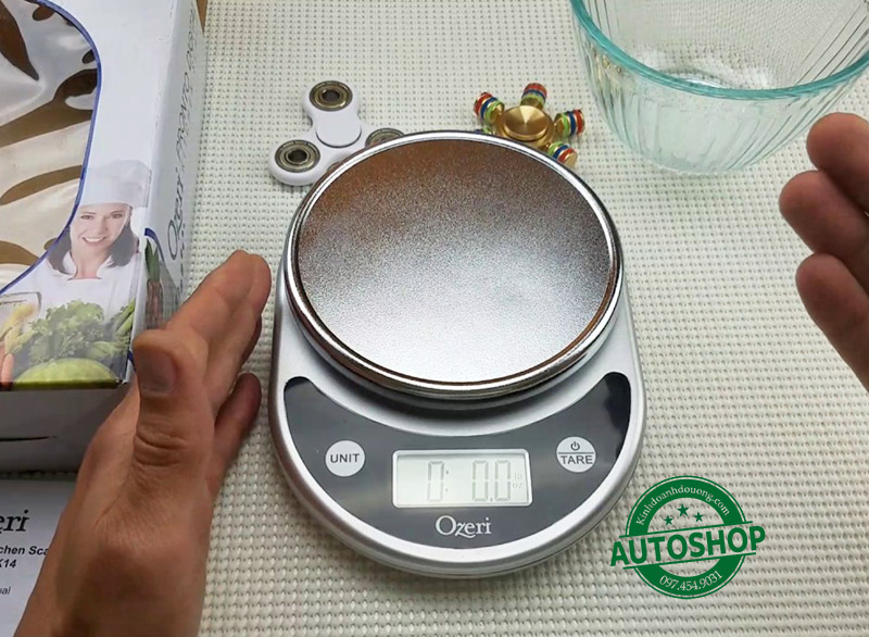 Cân điện tử mini Ozeri Pronto
